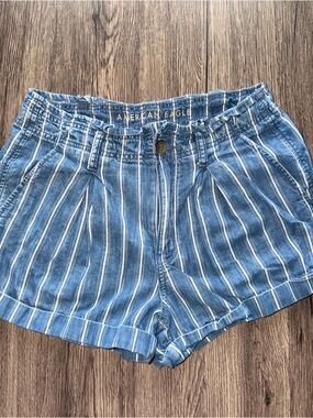 American Eagle Outfitters Blue and White Striped Women's Shorts